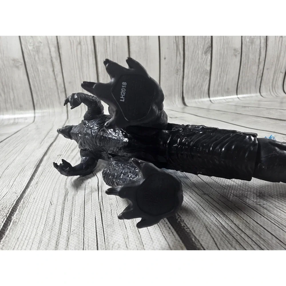 Playmates Godzilla King of the Monsters Blue Atomic Glow Action Figure 2018